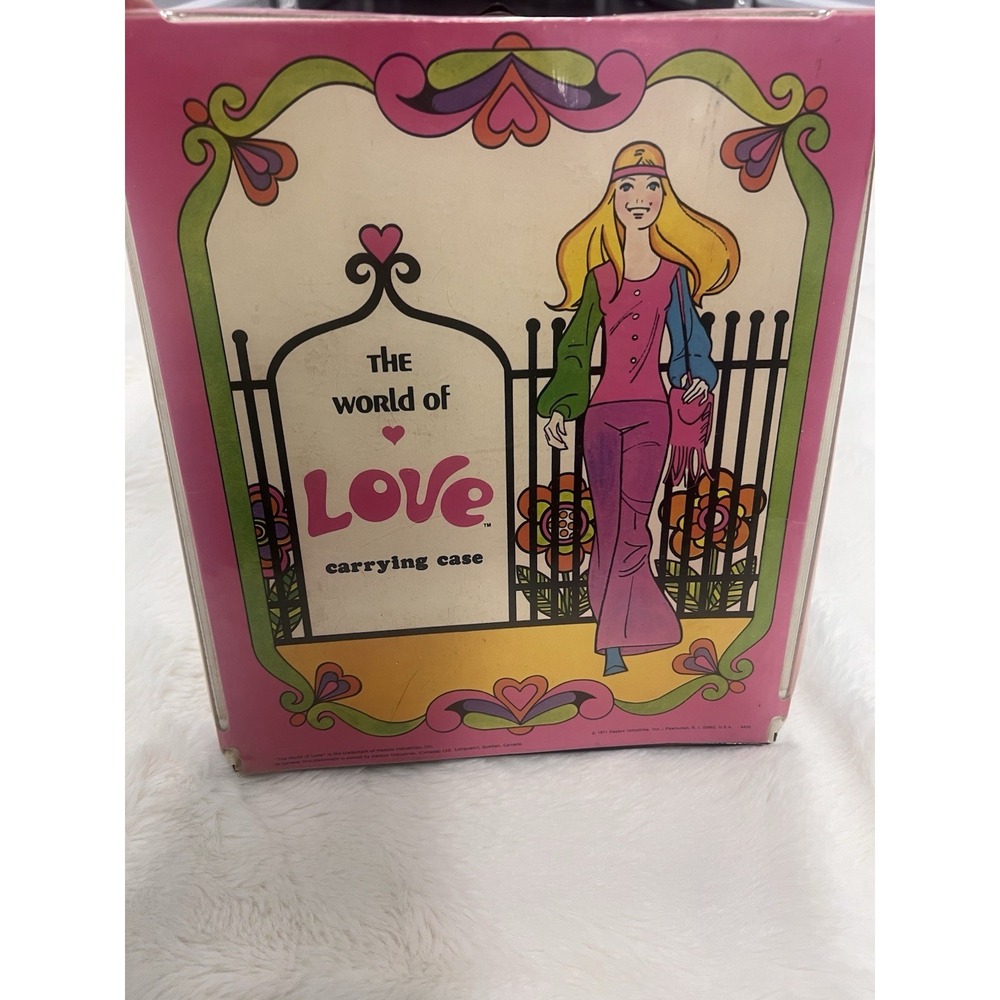 1971 Hasbro  The World of Love  carrying case designed for dolls and accessories